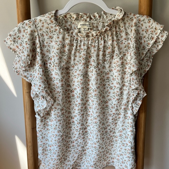 Flutter sleeve top! Perfect for fall! Orange floral top! - Picture 2 of 3